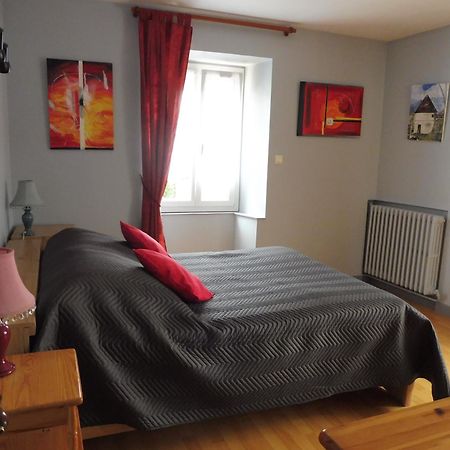 Au Pied Du Cognelot Bed and Breakfast Chalindrey Exteriör bild