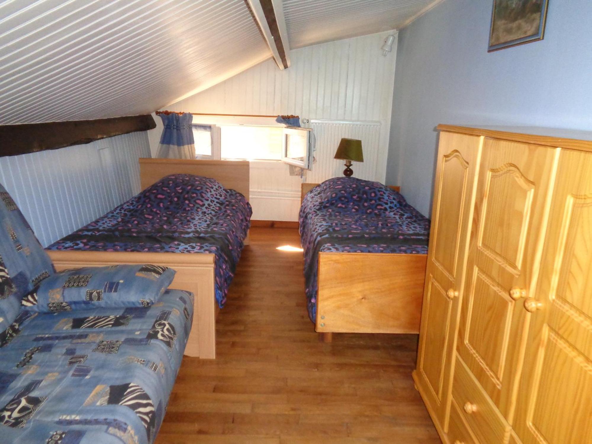 Au Pied Du Cognelot Bed and Breakfast Chalindrey Exteriör bild