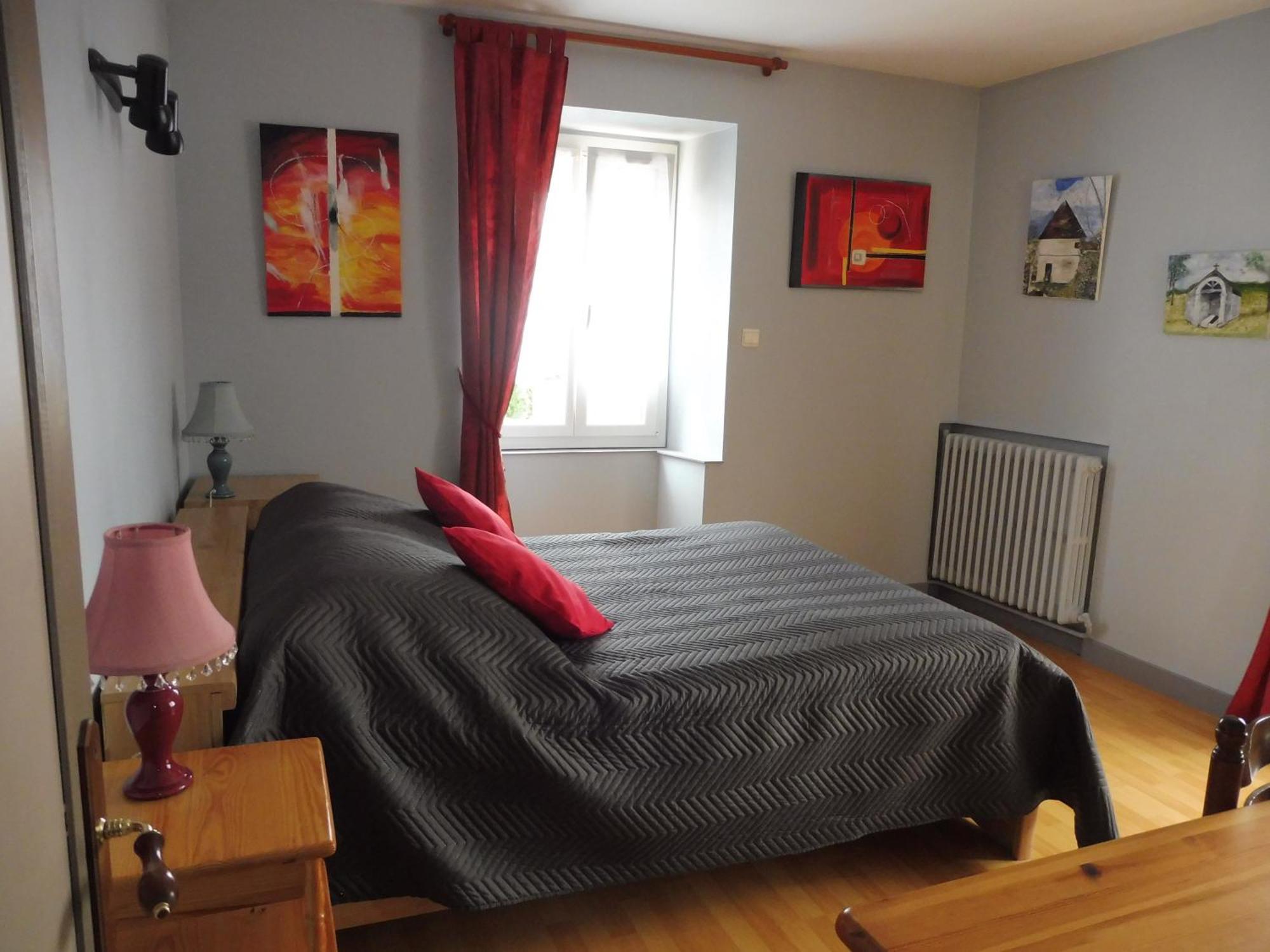 Au Pied Du Cognelot Bed and Breakfast Chalindrey Exteriör bild